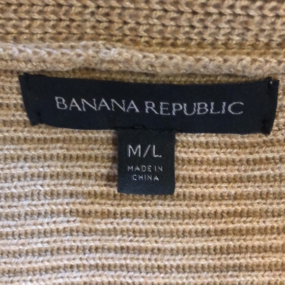 Banana Republic camel sweater - Picture 4 of 5